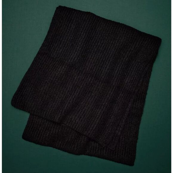 NWT AE77 CRANBERRY Premium Rib Cashmere Scarf - Picture 9 of 13